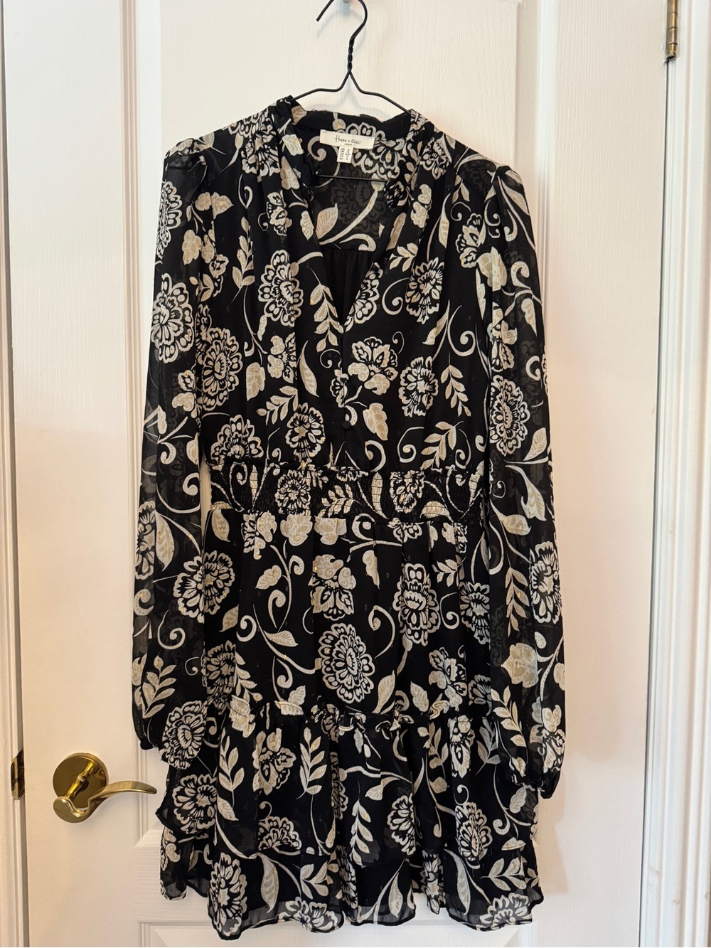 Black & White Floral Long Sleeve Dress by Love Tree